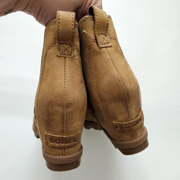 Sorel Joan Of Arctic Wedge II Chelsea Boot - Camel - Picture 4 of 10